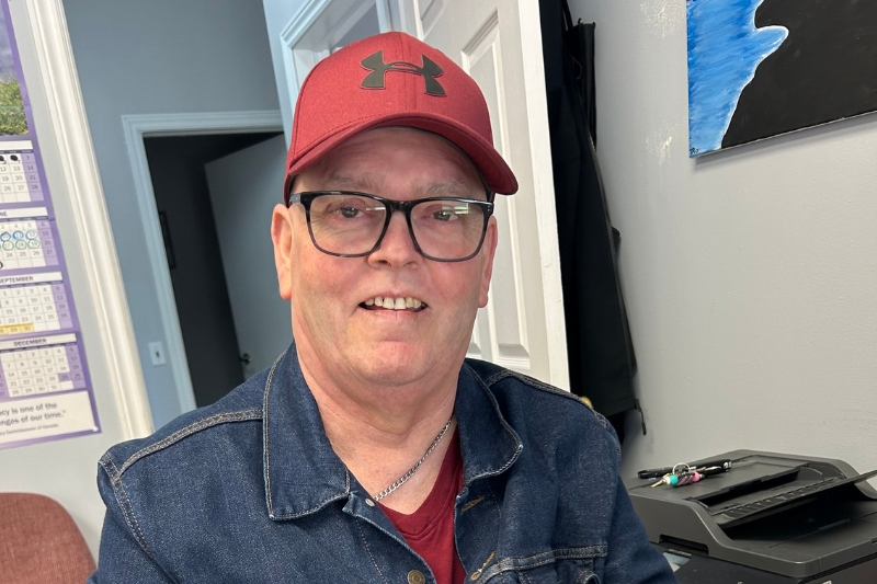 Town of Harbour Breton public works inks new deal